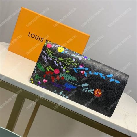 portafoglio louis vuitton fiore